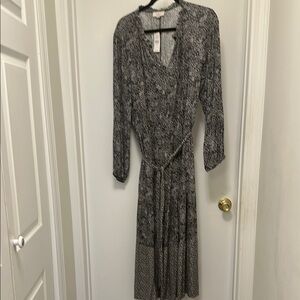 NWT LOFT Black & White Maxi dress